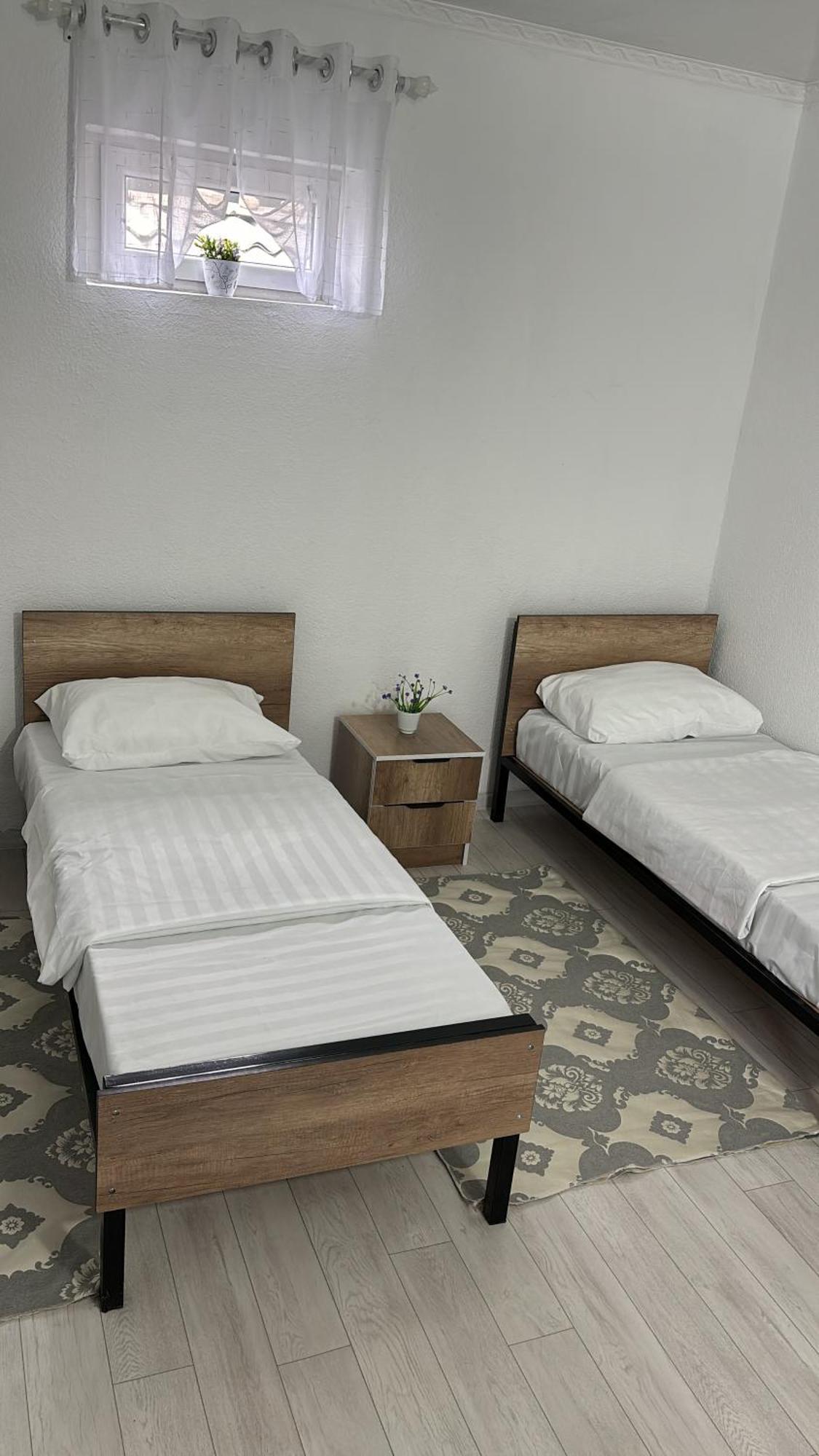 Hostel,Halal Хостел,Халал Tokmok Exterior foto